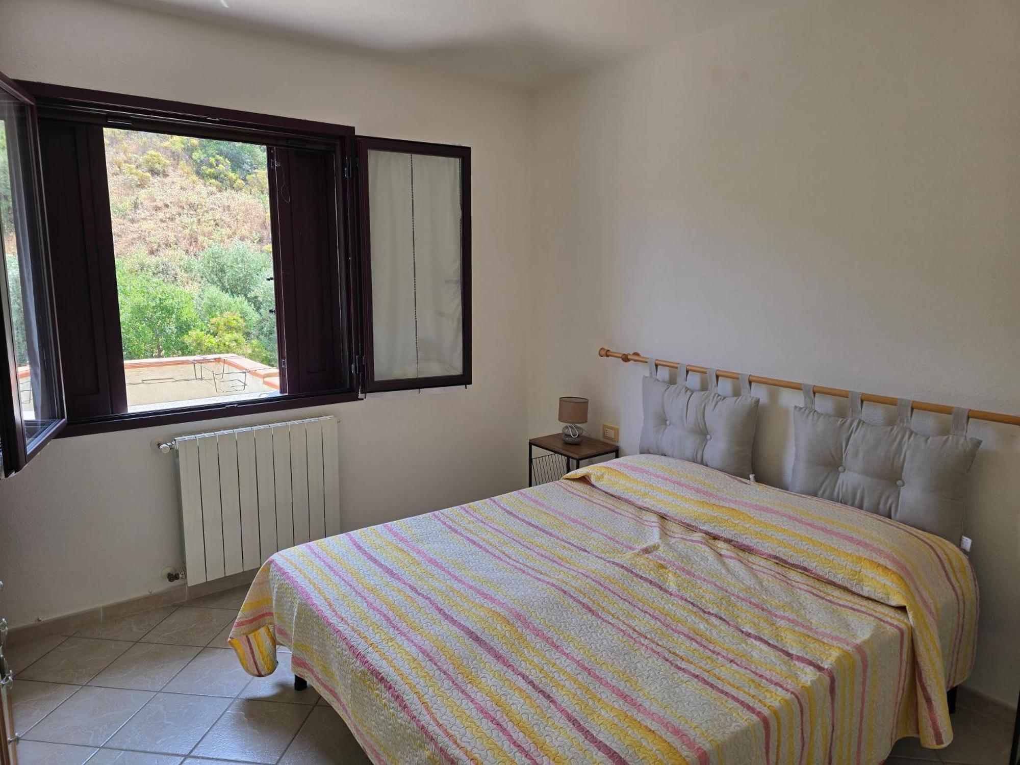 Affittacamere La Petra Longa Bed & Breakfast